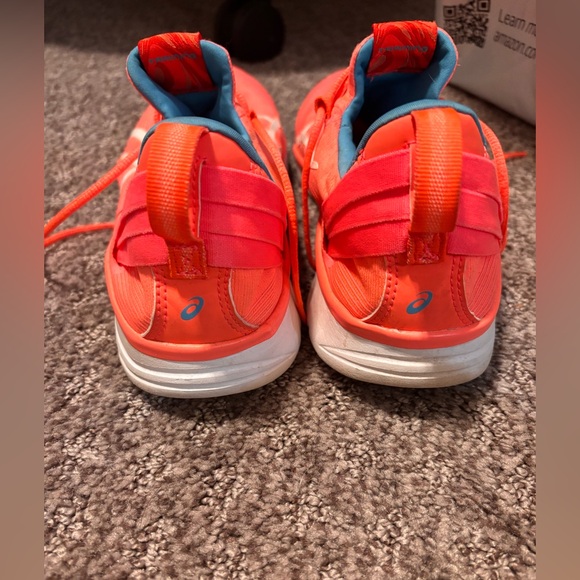 ASICS shoes - Picture 2 of 7